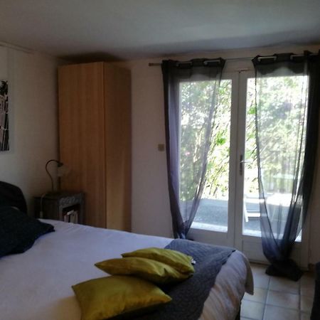 La Fargette Bed and Breakfast Saint-Fargeau-Ponthierry Εξωτερικό φωτογραφία
